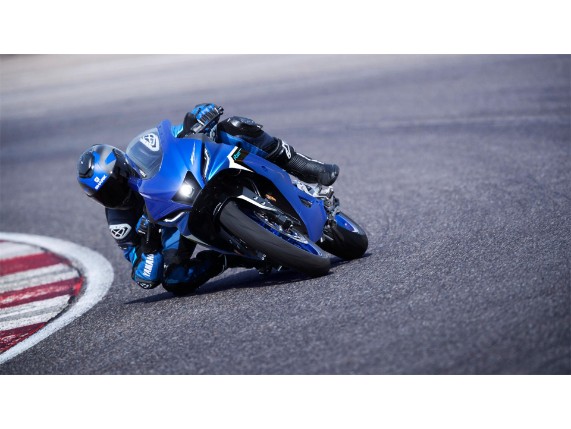 YAMAHA YZF-R125, VG5RE472000001735