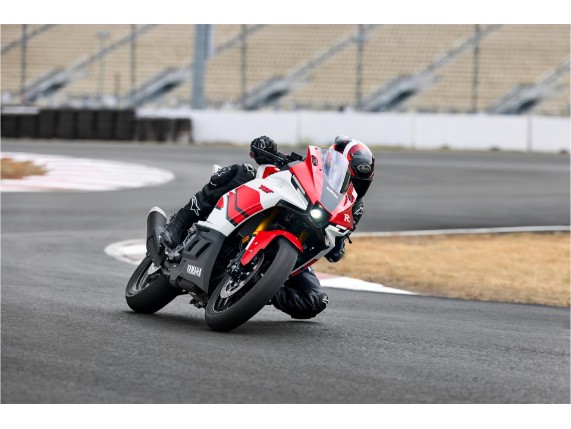 Yamaha YZF-R3, 0037706
