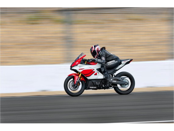 Yamaha YZF-R3, 0037706