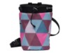Black-Diamond_gym_chalk_bag_pink-quilt_1