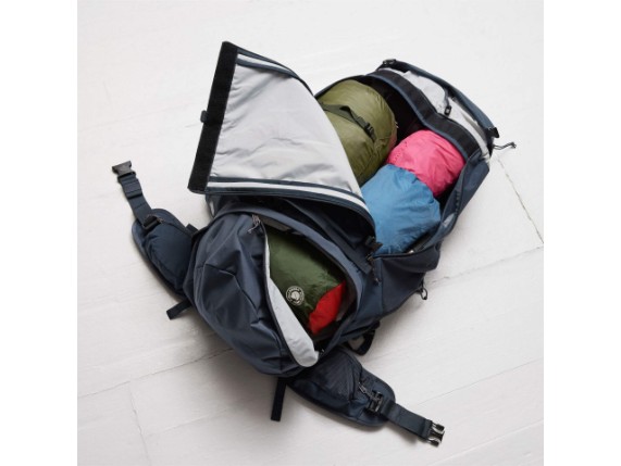 Fjaell-Raeven-abisko_trek_65_navy_6