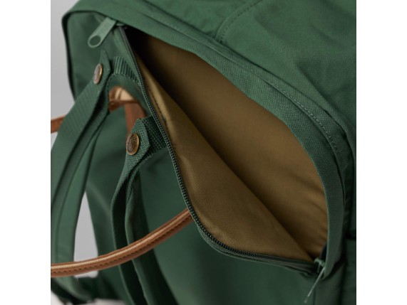 Fjaell Raeven_kanken_no_2_laptop-deep-patina_5
