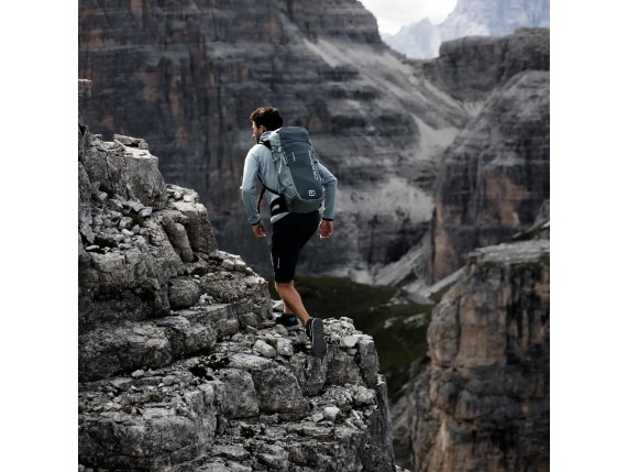 Ortovox-traverse-30-30-liter-glacier-grey_2