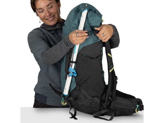 Osprey-Kyte-LT-45-serenityblue_7