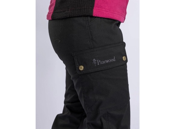 Pinewood-Finnveden-Classic-Trousers-Women-black_4