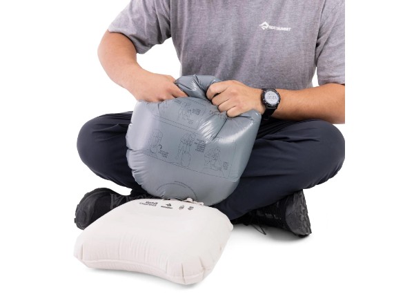 STS_AerosUltralightPillow_Regular_AquaSea_3