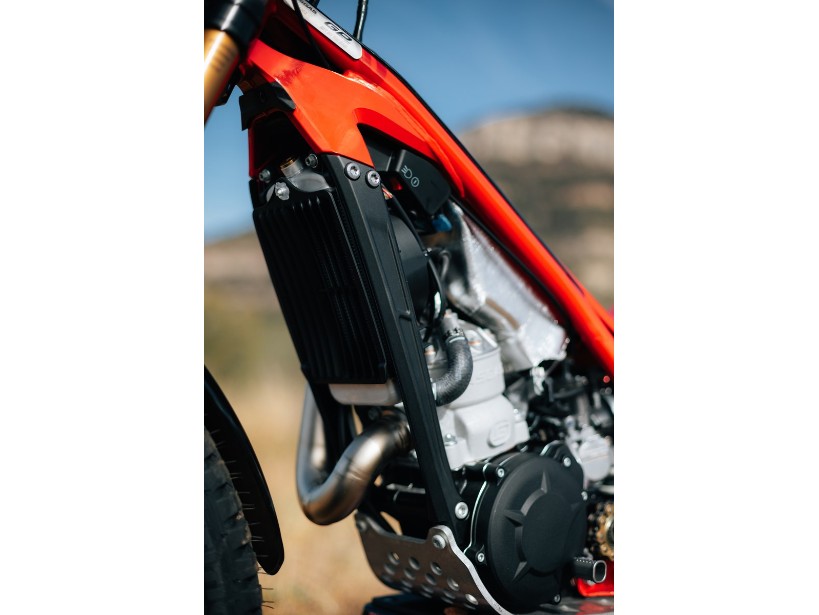 pho_gg_pp_nmon_63569_trial___txt_gp___2024___parts___details___sall__awsg__v1