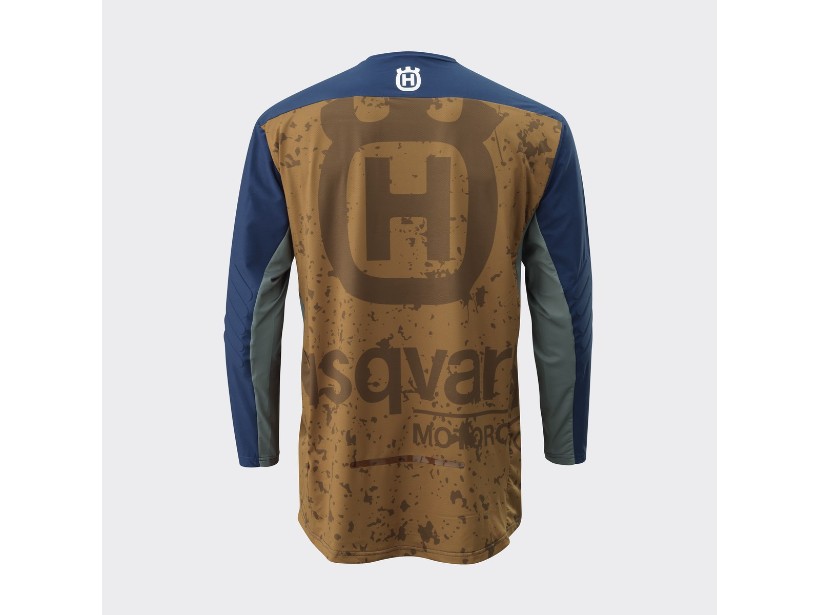 pho_hs_pers_rs_118507_3hs23001010x_gotland_shirt_blue_back__sall__awsg__v1