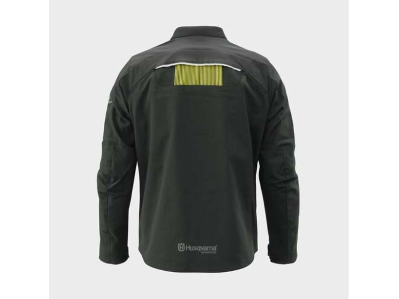pho_hs_pers_rs_139131_3hs24001130x_pilen_v2_jacket_back__sall__awsg__v1