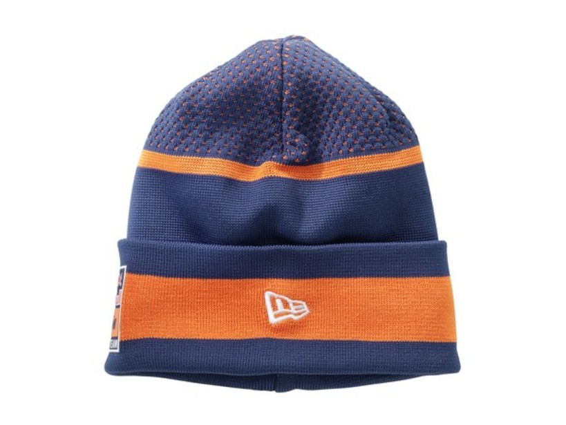 pho_pw_pers_rs_560378_3rb24006320x_rb_ktm_apex_beanie_side_rb_lifestyle_collection__sall__awsg__v1