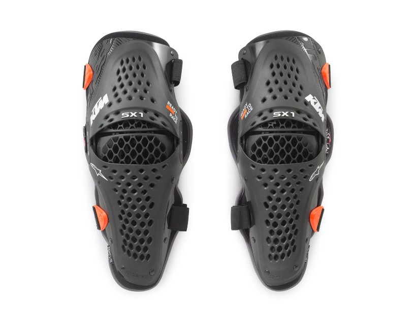 pho_pw_pers_vs_403176_3pw22001190x_sx_1_v2_knee_protector_front__sall__awsg__v1