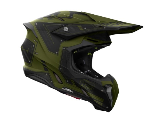 AI40030092_1