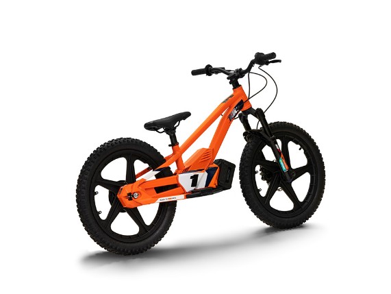 PHO_BIKE_PERS_REHI_KTM-SX-E-1-20-RIGHT-REAR-GLOBAL_#SALL_#AEPI_#V1
