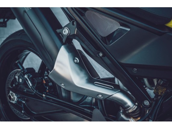 pho_hp_mon_170034_technical_accessories_street_2025__sall__awsg__v1