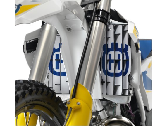 pho_hp_nmon_81308999000_bike_sticker_radiator_protection__sall__awsg__v1