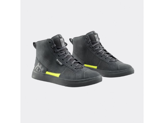 pho_hs_pers_vs_3hs22004290x_sphere_shoes_front__sall__awsg__v1