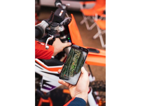 pho_pp_mon_570240_my24_ktm_250_sx_f_cuo_details_parts__sall__awsg__v1