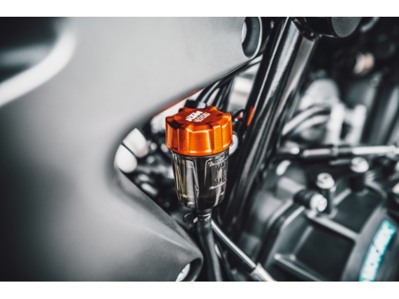 pho_pp_mon_64113962000_montiert__sall__awsg__v1