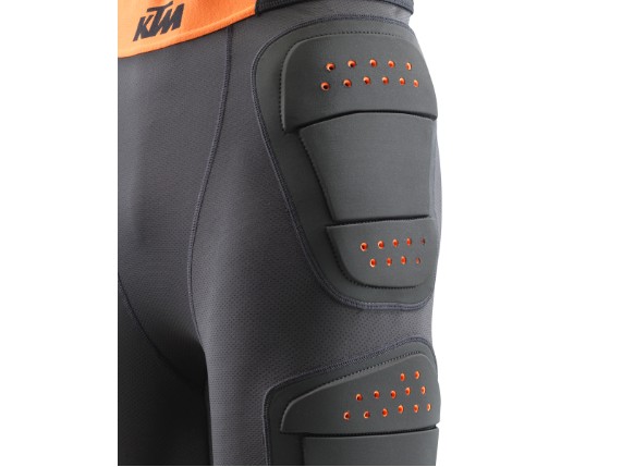 pho_pw_closeup_313613_3pw21000810x_protector_shorts_detail_1__sall__awsg__v1