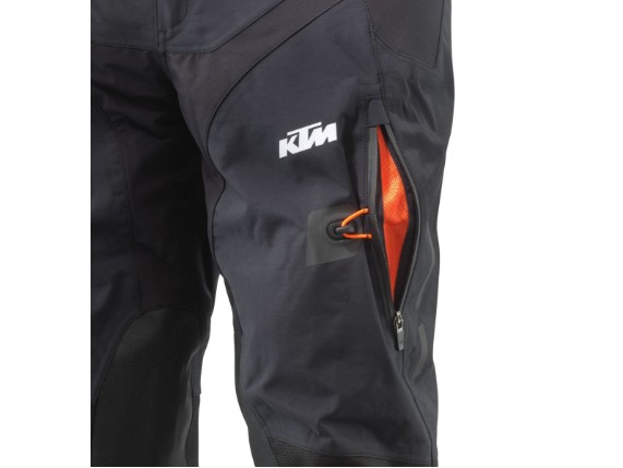 pho_pw_det_403242_3pw22000230x_adv_s_v2_wp_pants_details_ventilation__sall__awsg__v1