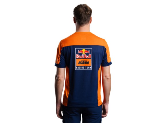 pho_pw_pers_rs_3rb24000580x_replica_team_tee_onmodel_back__sall__awsg__v1