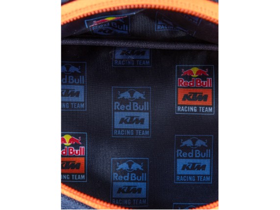 pho_pw_pers_vs_672425_rb_ktm_grid_cross_body_bag_3rb25004160x_inside_pattern_lifestyle__pw_acc___sall__awsg__v1