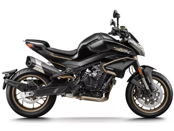 CFMOTO 800NK Sport, LCEPEYL42P6000392