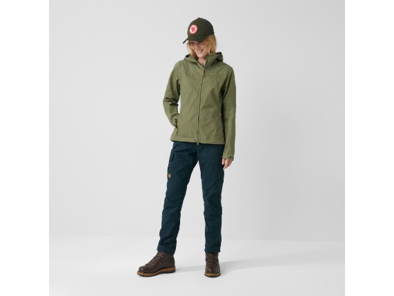 Stina_Jacket_W_89234-620_C_MODEL_FJR