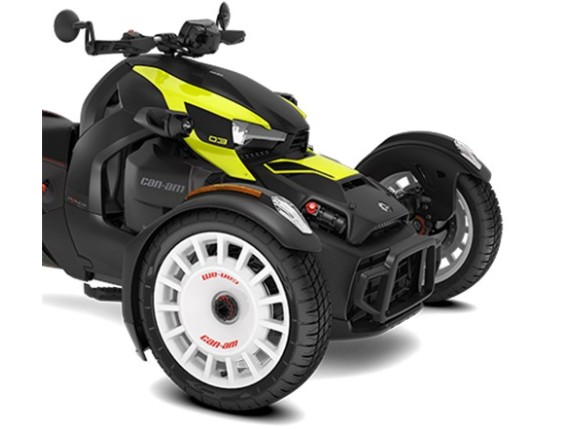 CANAMONRDMY22RECRYKRE900ACIDYELLOWStudioONRDMY22RykerRally900AcidYellow219401004StudioPNGEU1