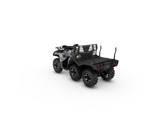 Outlander_6X6_715001987