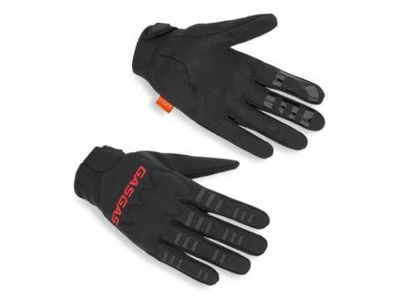 pho_gg_pw_pers_vs_92162_3gg25001500x_fast_gloves_composing__sall__awsg__v1