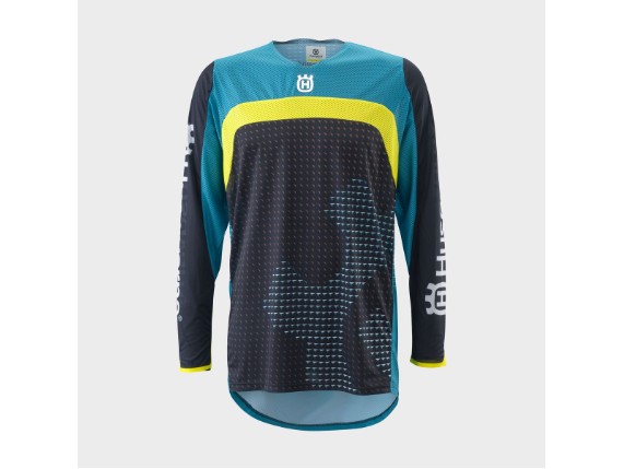 pho_hs_pers_vs_93953_3hs22001260x_railed_shirt_pro_front__sall__awsg__v1