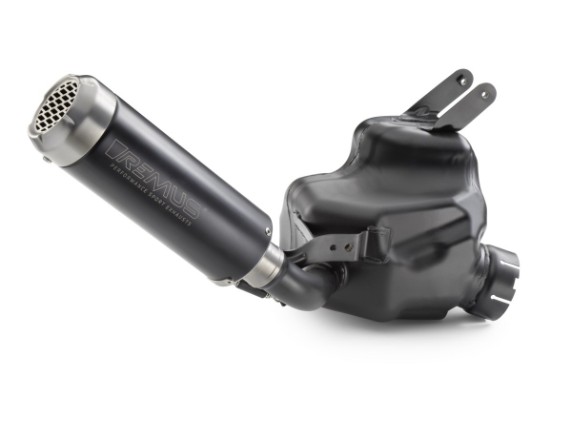 pho_nmon_553762_96005979500c1_slip_on_remus_silencer_studio_pictures_street__sall__awsg__v1