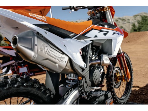 pho_pp_mon_443926_my23_ktm_450_sx_f_dream_usa__sall__awsg__v1