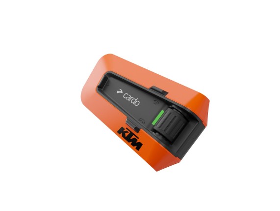 pho_pw_pers_vs_582482_ktm_packtech_edge_cardo_studio_ktm_packtalk_edge___cardo__sall__awsg__v1