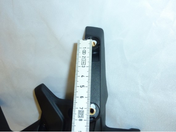 46 63 8 555 087, Halter BMW R1200R LC