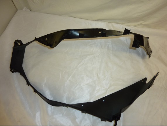 46 63 8 569 799, Luftführung Kühler BMW M1000RR