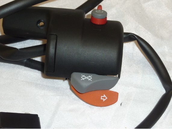 61 31 7 708 344, Lenkerschalter BMW R1200RT