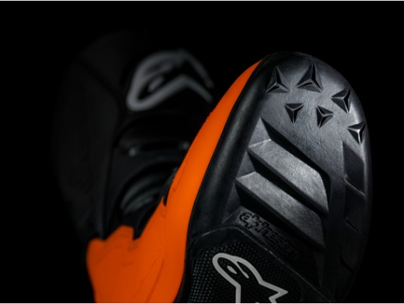 pho_pw_closeup_3pw192010x_tech_7_mx_boots_close_up_1__sall__awsg__v1