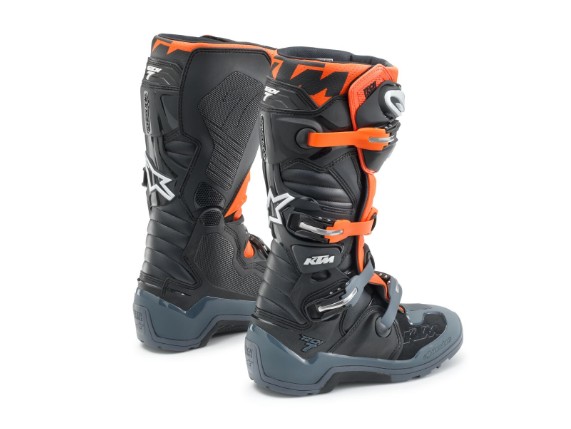 pho_pw_pers_vs_580278_3pw25003340x_tech_7_enduro_back_offroad_equipment__sall__awsg__v1