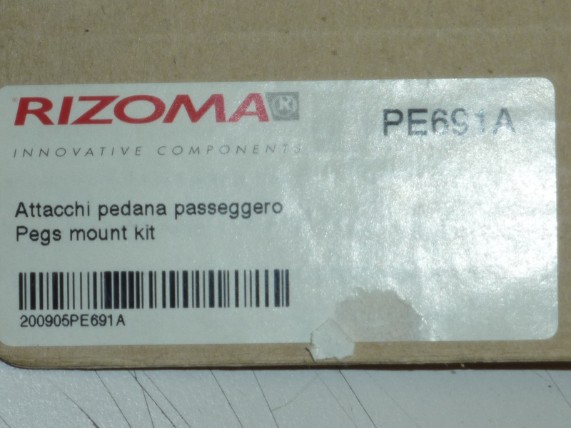 RZ PE 691 A, Fußrastenadapter SU GSXR/SV/GSF