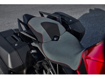 Komfortsitz Fahrer Honda CB1000GT 