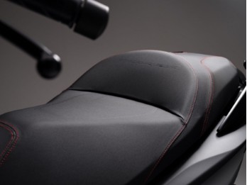 Komfortsitzbank Honda Forza125 2023-