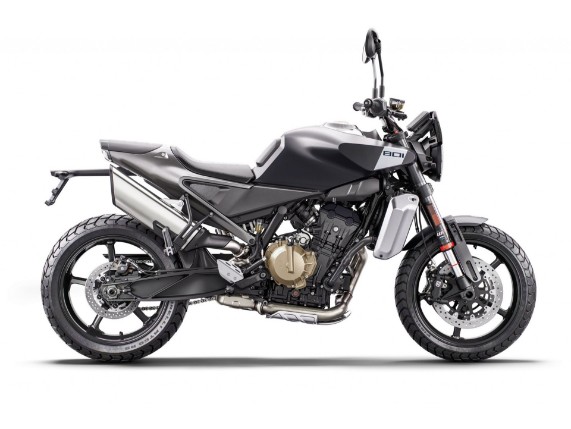 HUSQVARNA Svartpilen 801 L 2025, 0035683