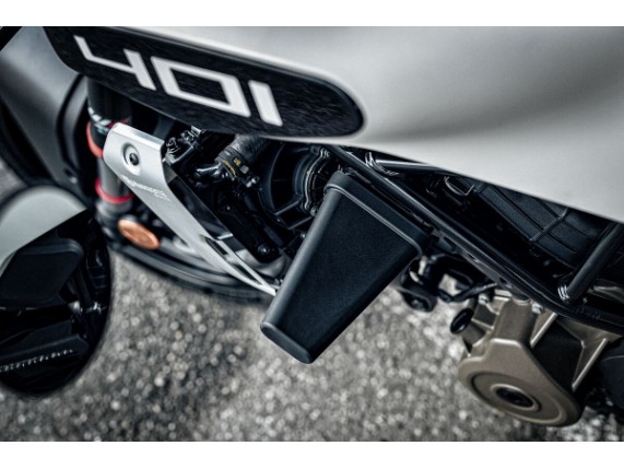 pho_hp_mon_144600_technical_accessories_street_2024__sall__awsg__v1