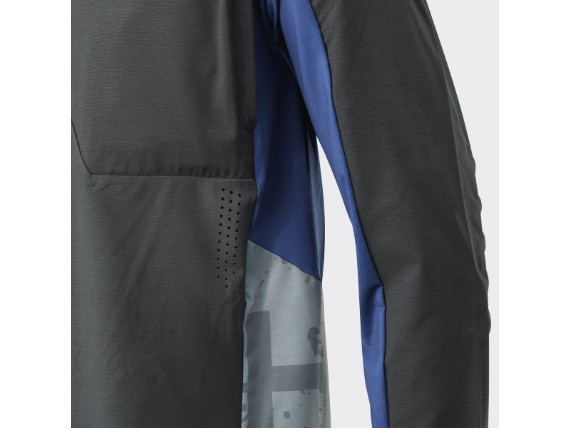 pho_hs_closeup_118513_3hs23001020x_gotland_shirt_black_detail_1__sall__awsg__v1