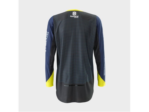 pho_hs_pers_rs_93956_3hs22001270x_railed_shirt_back__sall__awsg__v1