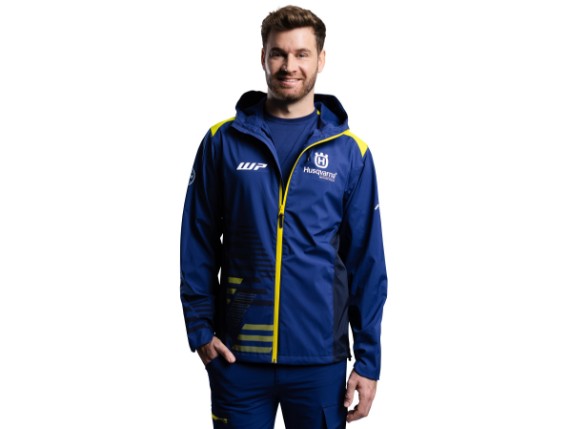 pho_hs_pers_vs_3hs24003760x_team_hardshell_jacket_onmodel_side__sall__awsg__v1