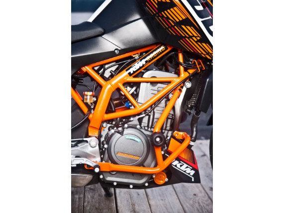 pho_pp_mon_9021296803304_crash_bar_390_mounted__sall__awsg__v1
