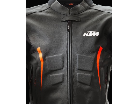 pho_pw_det_361589_3pw21000590x_rsx_2_pcs_suit_hl_detail__sall__awsg__v1